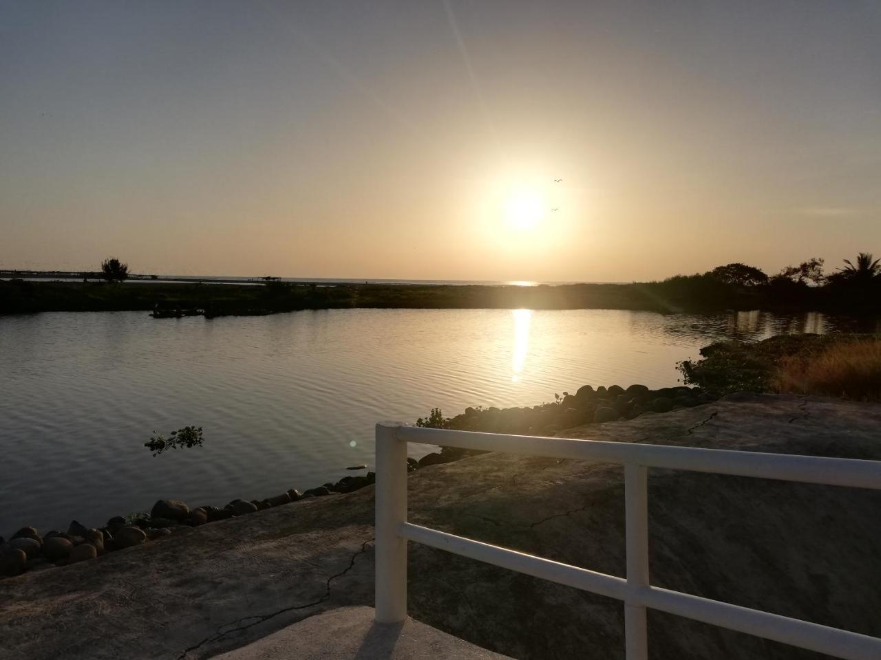 Hotel El Faro Playa Chachalacas Екстериор снимка